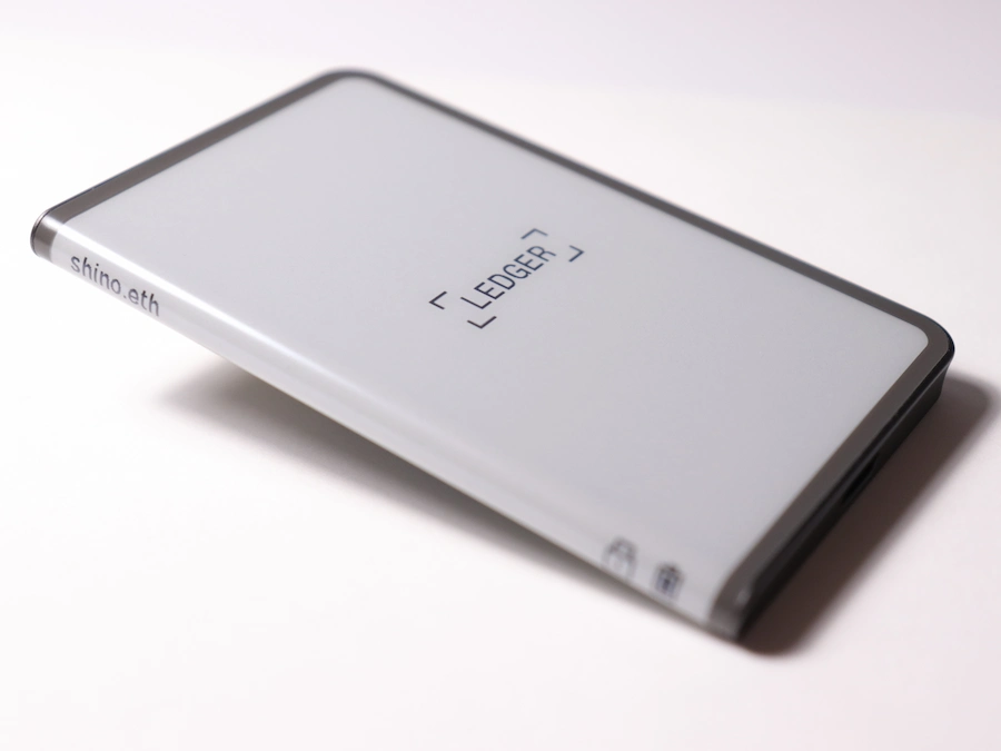shino-ledger-stax